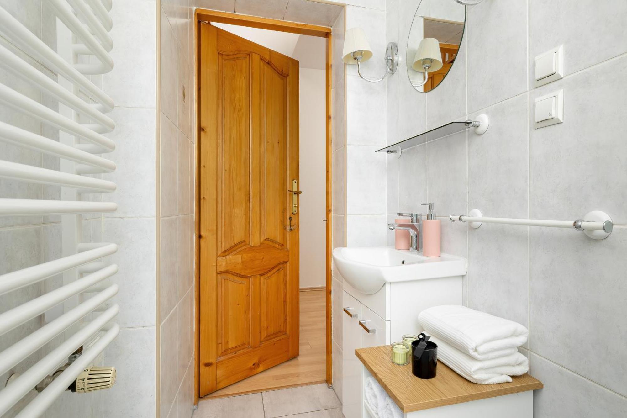 Sunshine Apartment Краков Экстерьер фото