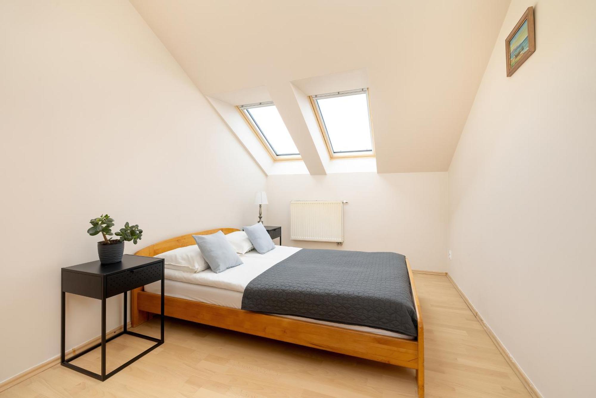 Sunshine Apartment Краков Экстерьер фото